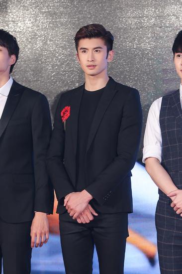 《栀子花开》张云龙亮相红毯