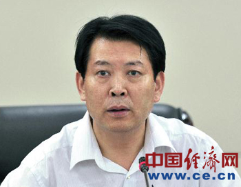 周杰