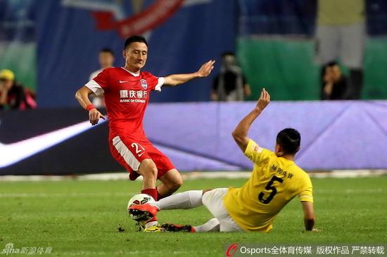 中超最佳阵容:外援主导中前场 本土强将组后防