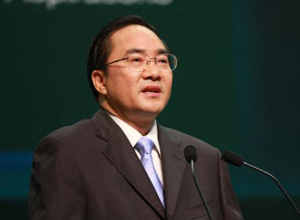 南宁市委书记余远辉