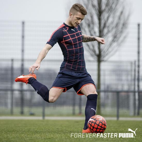 PUMA发布最新超轻evoSPEED SL足球球靴