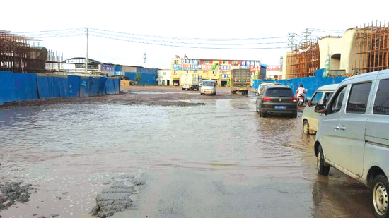 鄭州柴郭轉盤積水成河