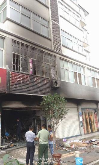 6月28日23時11分，商城縣觀廟鎮狀元街一居民樓發生火災