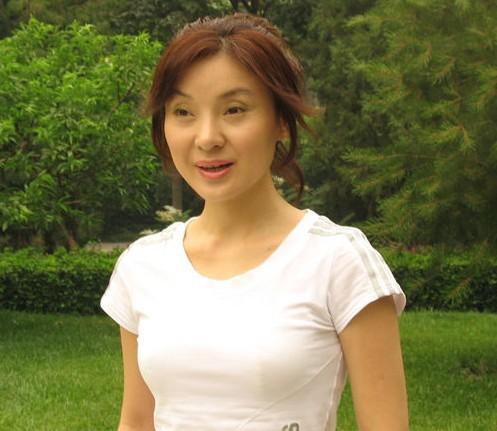 歌手陈红被前夫起诉非法敛财