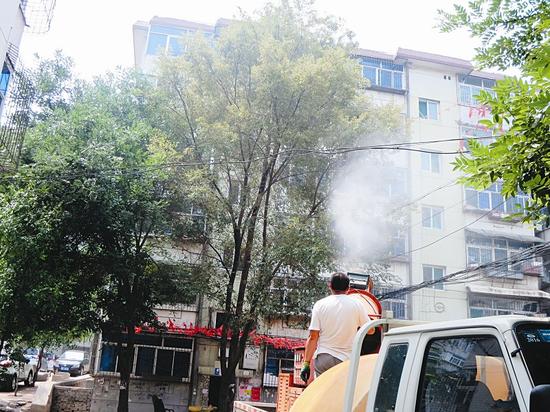 点击图片查看详情 榆树有多少人口_...情已致使平泉县榆树林子镇半截沟村628口人吃水非常困难(2)