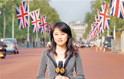 重庆妹当战地女记者 曾两赴利比亚战场采访报道_新浪重庆_新浪网