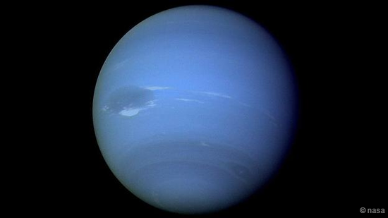 海王星，距离太阳最远的大行星