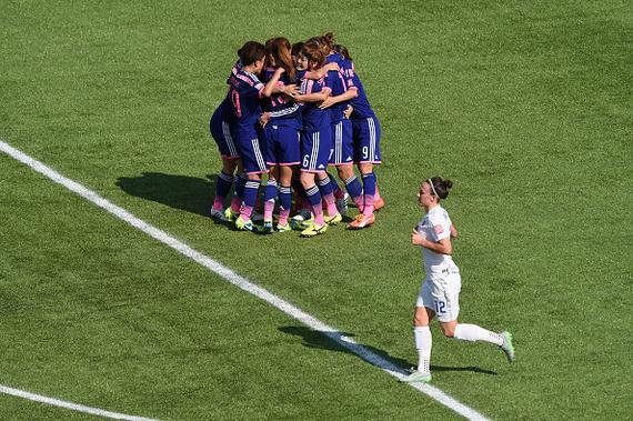 乌龙绝杀礼包!<em>日本女足</em>进决赛_手机新浪网