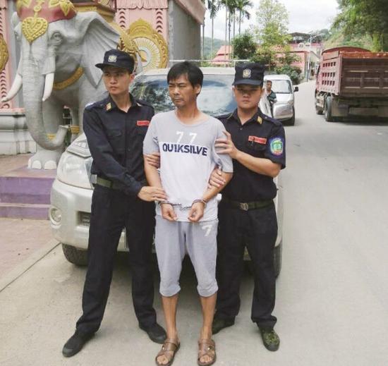 1亿 失踪煤老板被押解回国