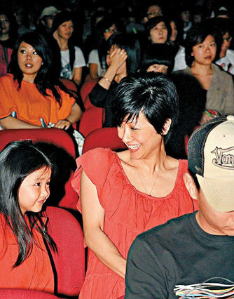 陈奕迅徐濠萦相恋19年:爱情将我们进化成更好