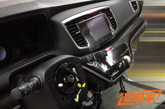 新款奥德赛智酷版内饰谍照曝光 全黑配色