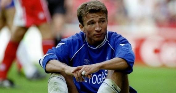 舜天析因何选佩特雷斯库