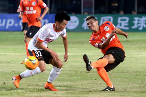 足协杯-桑托斯双响 人和3-2联盛惊险晋级八强