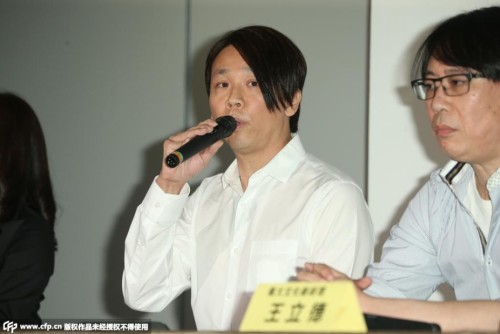 新浪娱乐讯 陶喆今日针对出轨传闻开记者会,坦承的确有出轨行为。