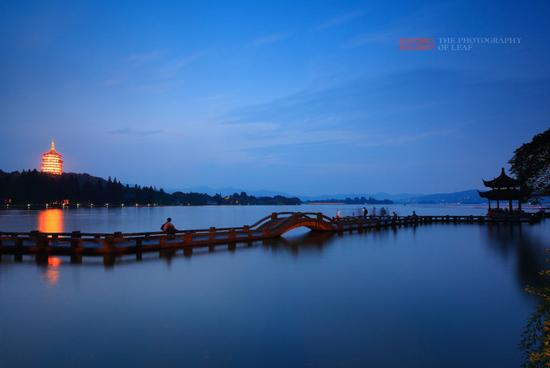 六月荷花香满湖 杭州西湖自驾游_成都汽车网