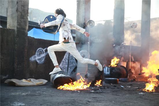 李浩庭被批硬照拍摄像是小偷