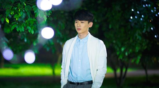 《旋风<em>少女</em>》<em>白</em>敬亭:不当暖男专业户|旋风<em>少女</em>