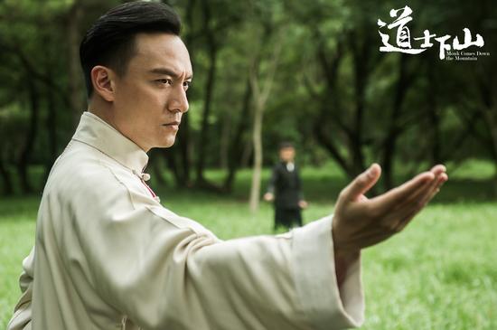 武林宗师查老板严阵以待