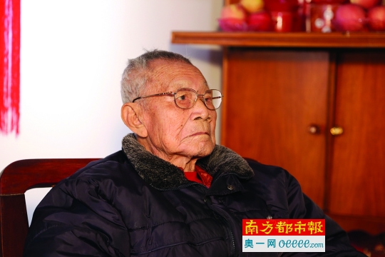 蔡槐:103岁,三灶鱼弄村民