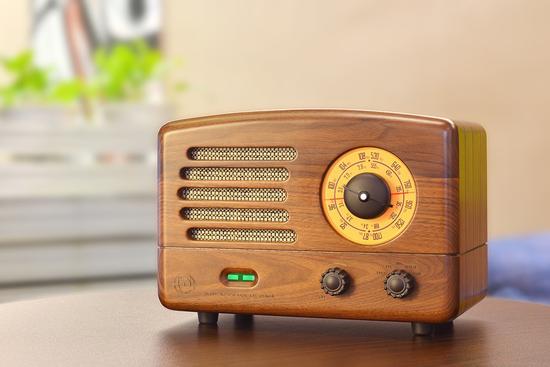 猫王收音机:极致体验来自卓越服务|收音机|猫王_新浪时尚_新浪网