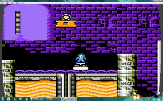 老玩家感动的流泪 红白机32位像素游戏主角进