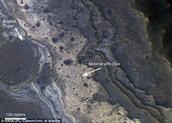 一个英国格拉斯哥大学的研究组在一块火星陨石中鉴定出了火欧泊成分。这项发现将为研究人员判断未来该前往火星上的哪些区域开展对火星生命的搜寻工作指明方向