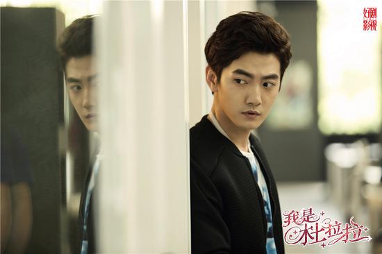 洪连城饰陆宝强 