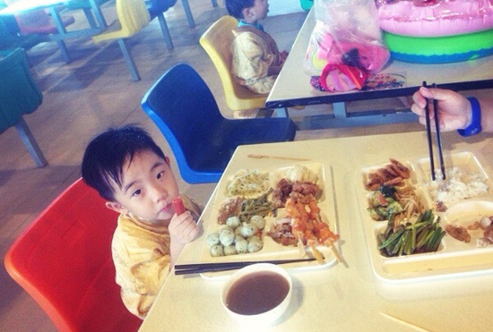 自助午餐为你补充体力