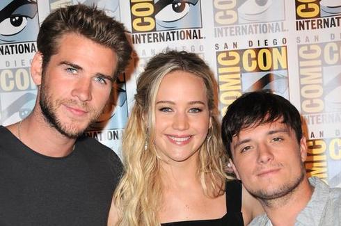 饥饿游戏完结篇闹漫展