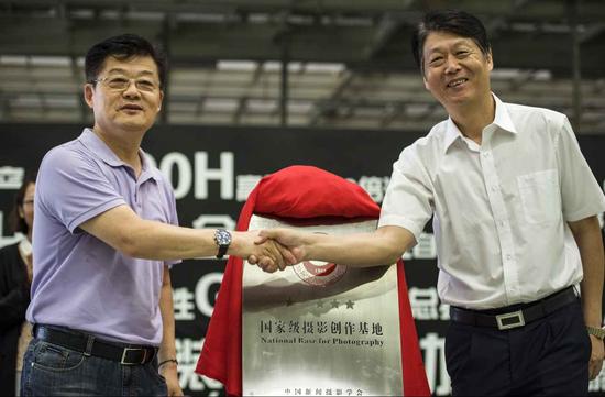 全国首家工业企业“国家级摄影创作基地”落户江淮汽车