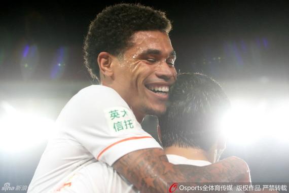 山东鲁能VS上海申鑫_直播间_手机新浪网