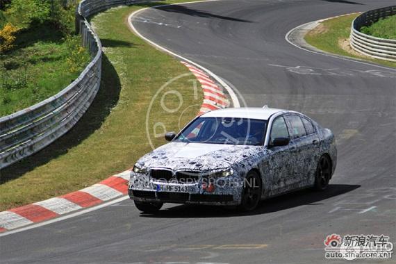 2017 BMW 5 Series plug-in hybrid spied-1 570X380