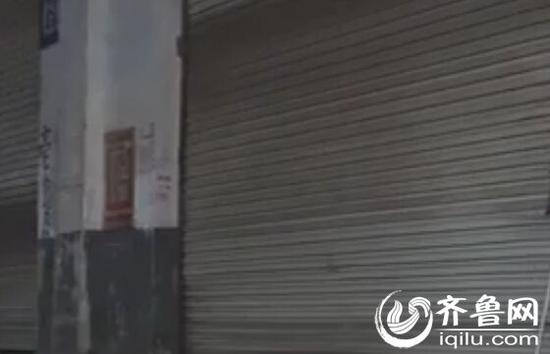 临沂市金兰物流园里有一家叫做金辉物流的六个大门紧锁,常在这里发货的客户说,昨天下午自己才知道这里出事了。
