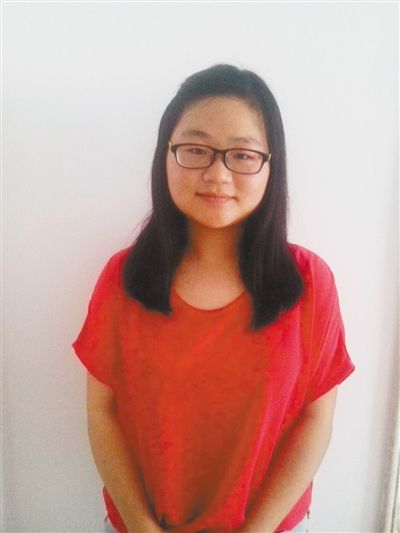 双胞胎姐妹高考成绩仅差1分:姐姐663妹妹664