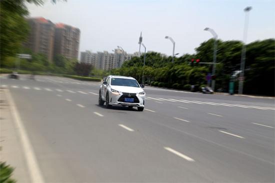 雷克萨斯NX200t试驾体验