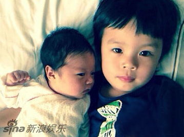 小花妹妹与等等旧照
