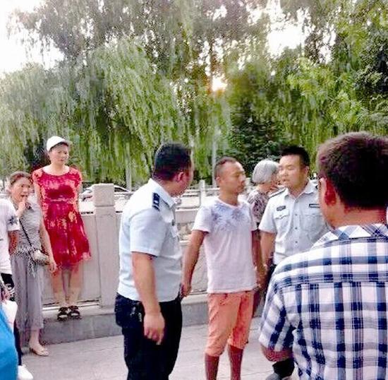 图为:事发现场