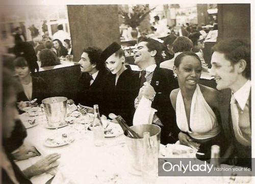 反正我信了 时尚设计师的爱情个个有故事|设计