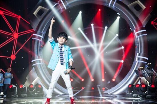 新声代3再唱《逆战》 小王源叫板TFBOYS|《逆