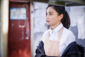 袁姗姗《煎饼》笑中带泪 戏里戏外励志姐