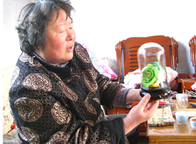 田麗制作的面塑,她希望將面塑送給幫助她們的好心人。圖片來(lái)源:萊蕪文明網(wǎng)