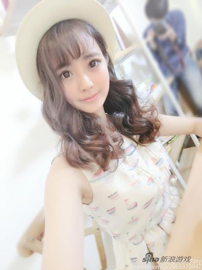 迎战chinajoy 众showgirl进军健身房练马甲线_雷