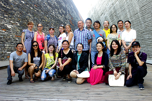 鄞州中俄对抗赛 那些享受国际象棋的人们(图)_