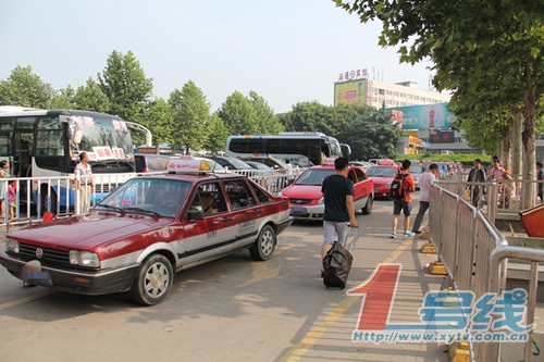 信阳出租车 文明一点行不行