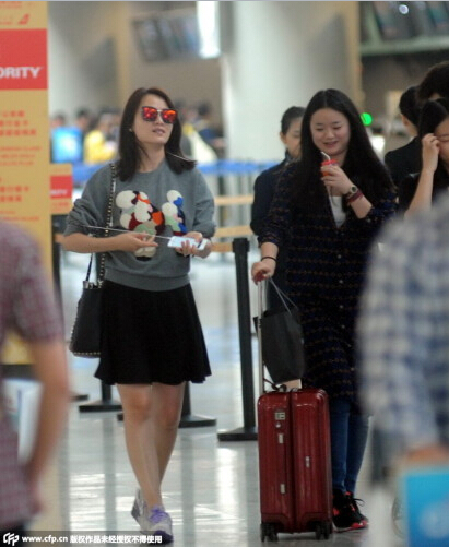 叶一茜上个月现身上海，身材似有发福。(资料图)