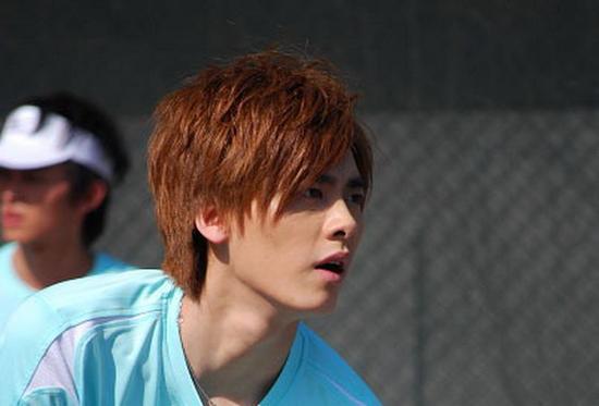 李易峰:曾感觉像一只股票 从最高点慢慢往下走