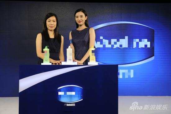 小宋佳赞<em>文章</em>当导演够拼 <em>避</em>谈马伊琍探班|小宋