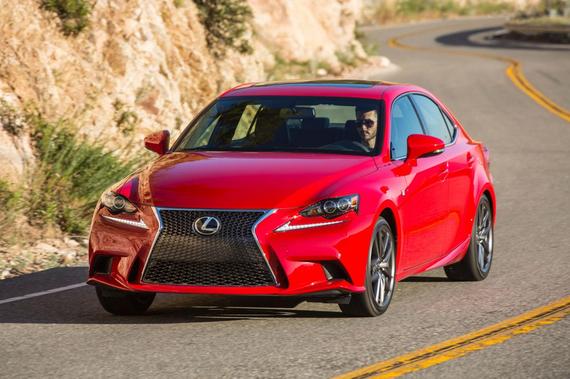 2016 Lexus IS 200t F Sport 05