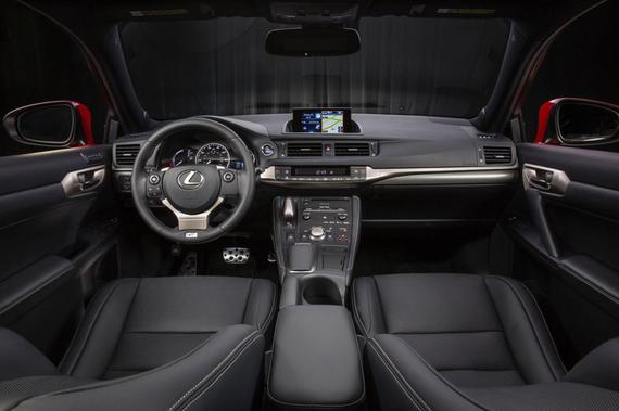 2016 Lexus CT 200h 04