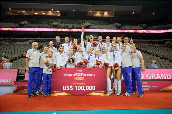 俄罗斯女排获亚军